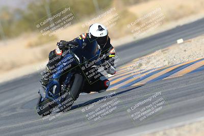 media/Jan-14-2024-SoCal Trackdays (Sun) [[2e55ec21a6]]/Turn 6 (125pm)/